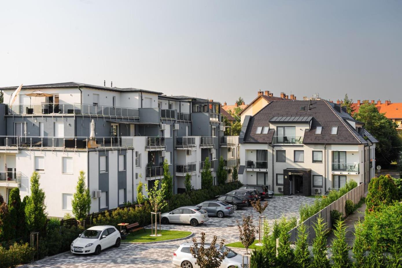 R31 Residence Sarvar Exterior photo